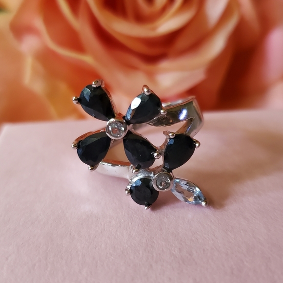unbranded Jewelry - Sterling Silver 925 Blue Topaz Black Sapphire Ring Flower Floral SIZE 7.75 J-475